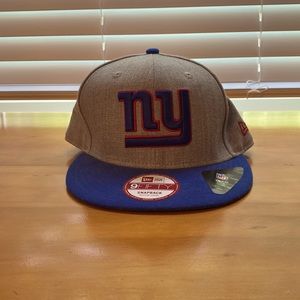 NY Giant football SnapBack hat